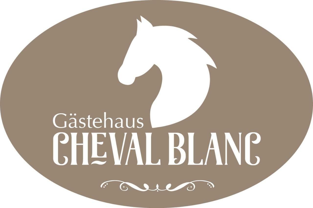 Gaestehaus Cheval Blanc ลอร์คอัมไรน์ ภายนอก รูปภาพ